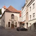 - Old Town Ταλίν