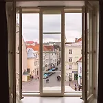 - Old Town Ξενοδοχείο 4*