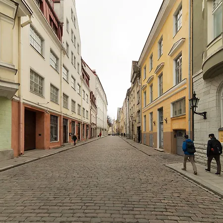 - Old Town Hotel Tallinn