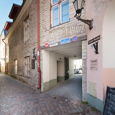 - Old Town Reval
