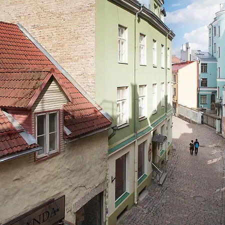 - Old Town Hotel Reval