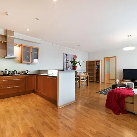 Old Town Apartmanhotel Tallinn