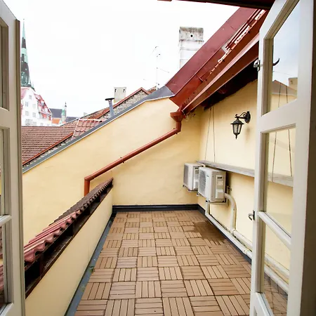 - Old Town Hotel Reval