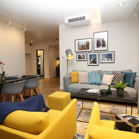 Aparthotel Old Town 4*
