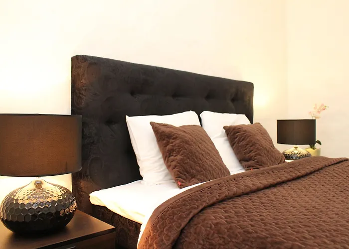 Old Town Apartmanhotel