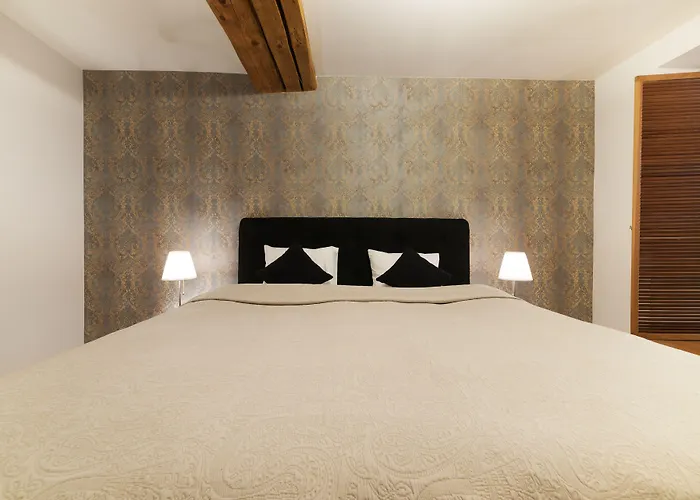 Apart-hotel Old Town 4*