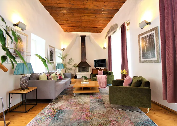 Old Town Apart-hotel Talin